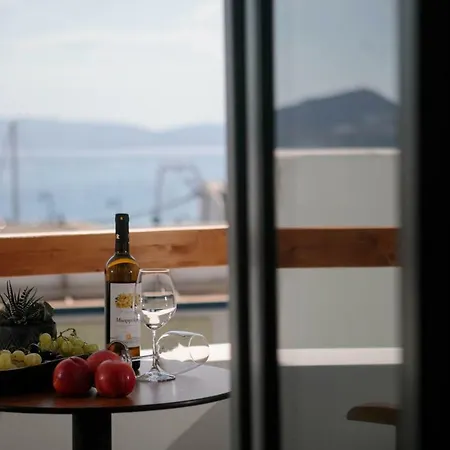 Apartment Kissos Luxury
