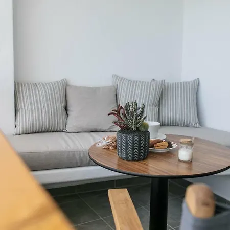Kissos Luxury Apartment *